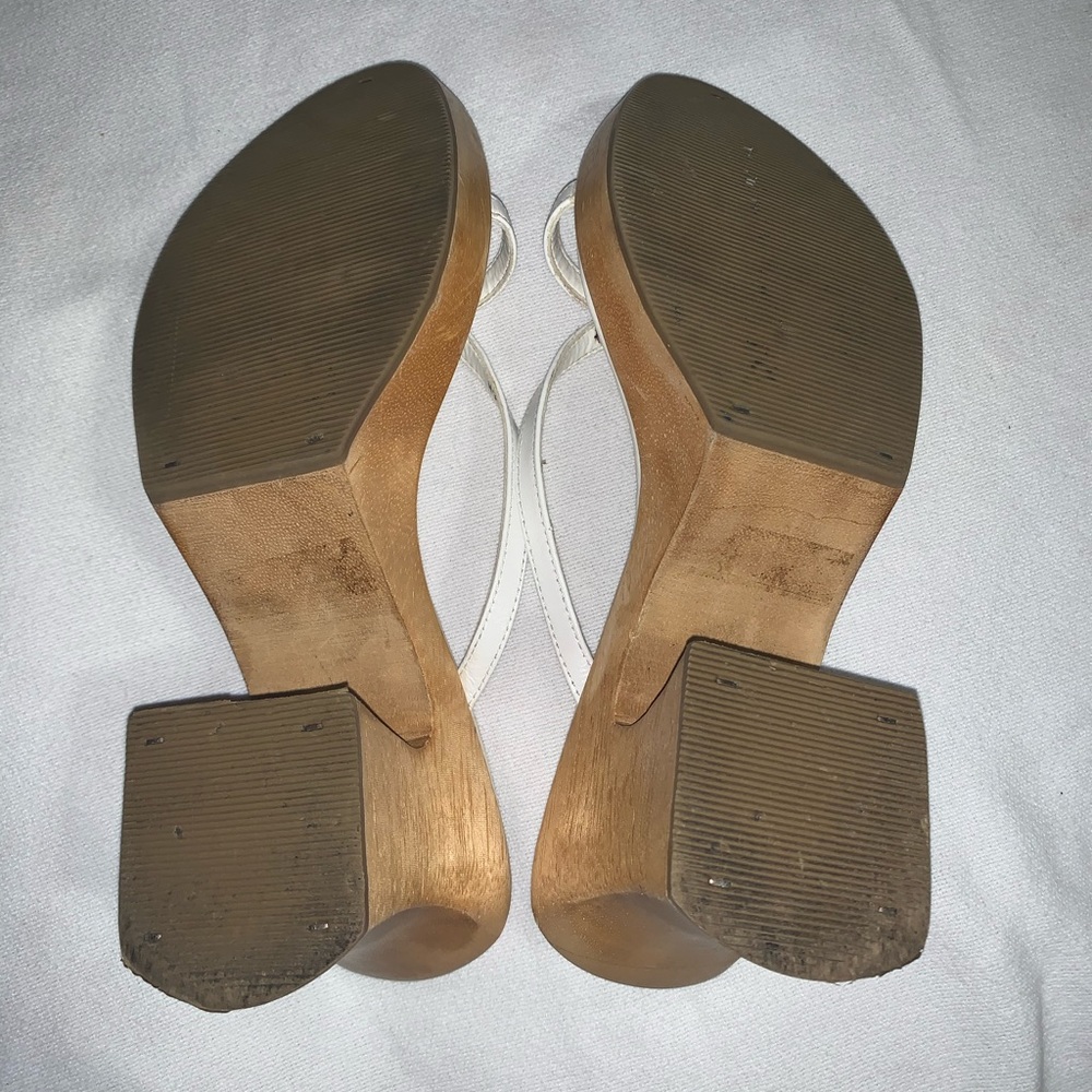 Size 6 Two Lips platforms - Picture 3 of 3
